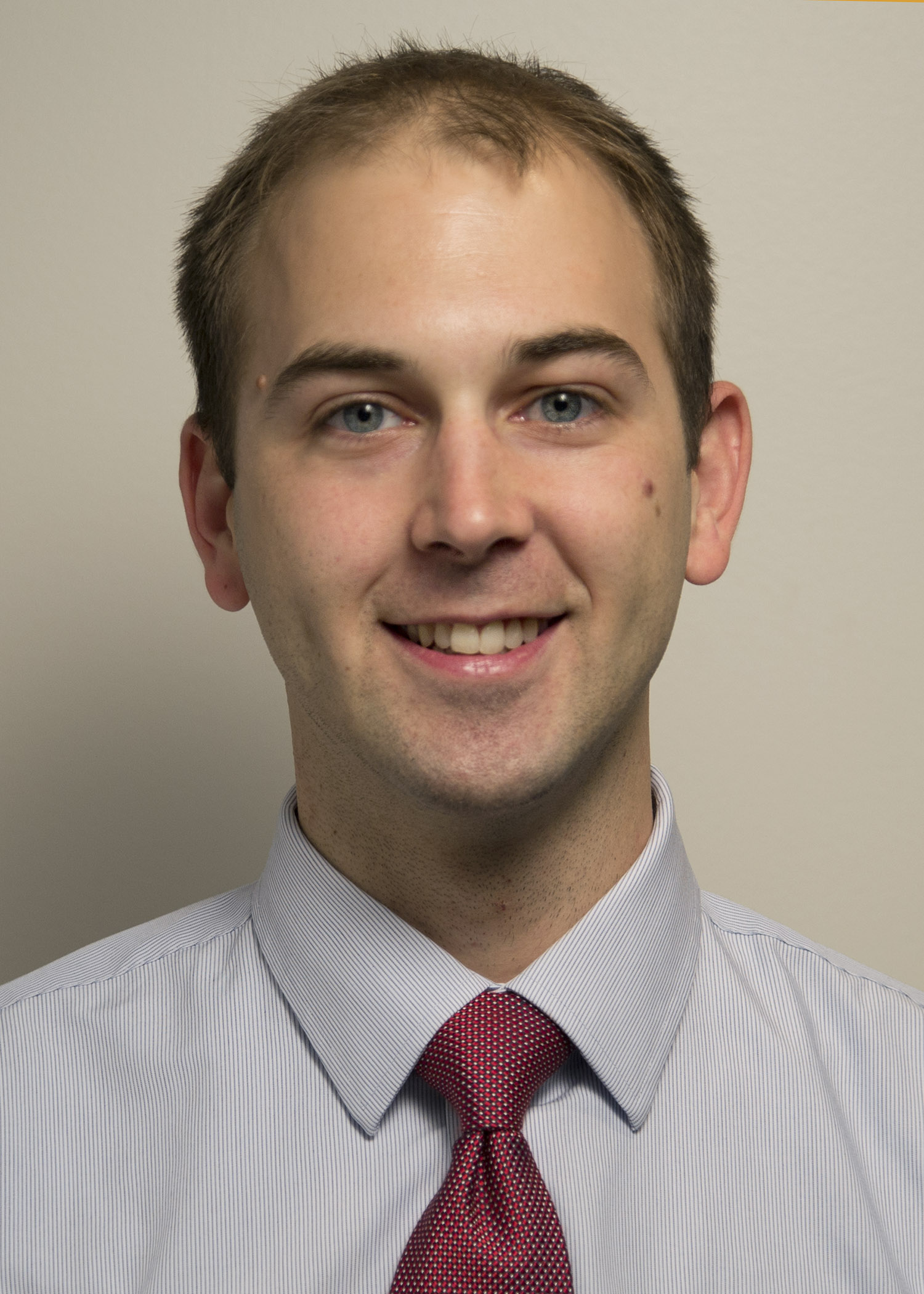 Asztalos_Ivor_headshot